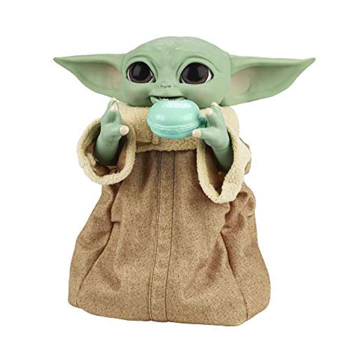 Baby Yoda interactivo con 4 accesorios