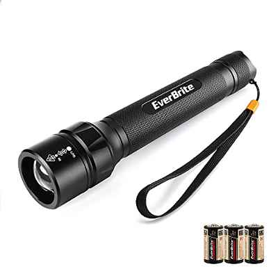 EverBrite Linterna LED con Zoom de 600 Lúmenes y 4 modos, Luz de la Antorcha, Linterna de mano con Foco Ajustable, Resistente al Agua, con 3pc pilas, para Acampar al Aire Libre, Senderismo, Regalo